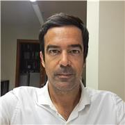 Abogado ejerciente por cuenta propia desde hace más de 13 años, aptitud para formar a estudiantes de Derecho